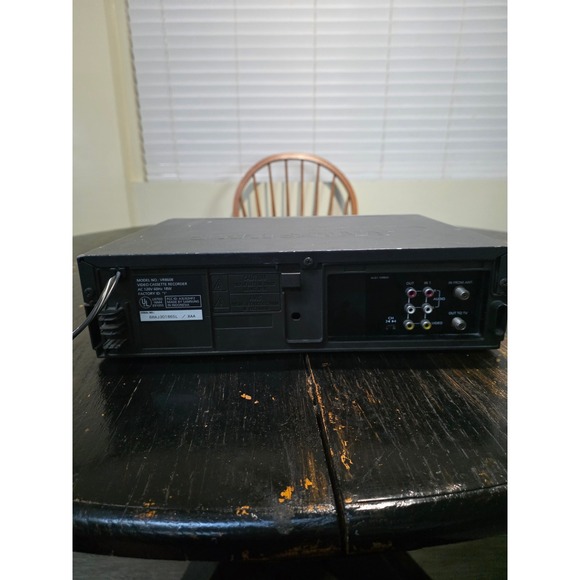 Samsung VCR VR8608 VHS  4-Head Hi-Fi Stereo (Parts only) Not working - Picture 4 of 6